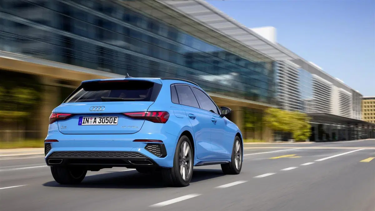 Audi A3 Sportback TFSI e: quanto costa la versione ibrida plug-in (4)