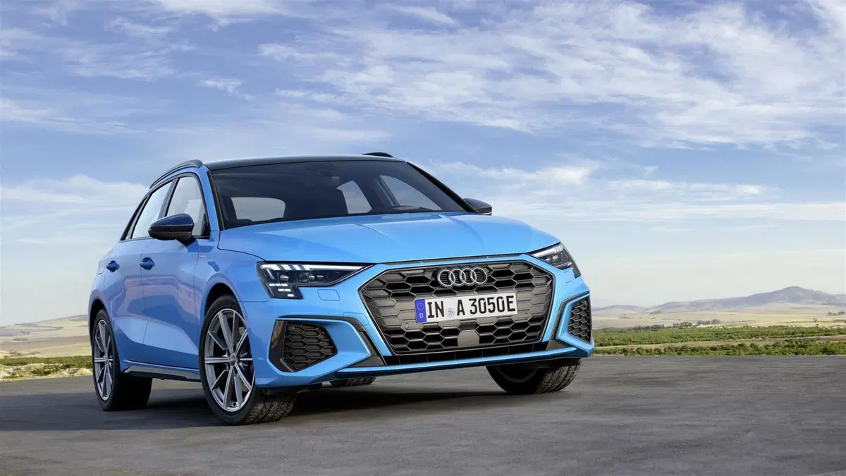 Audi A3 Sportback TFSI e: quanto costa la versione ibrida plug-in (6)