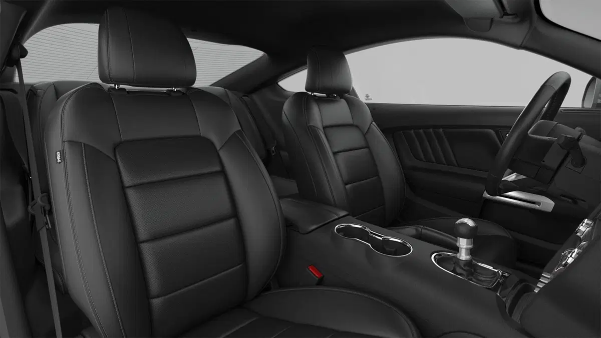 Ford Mustang Coupé Fastback 2.3 EcoBoost (15)