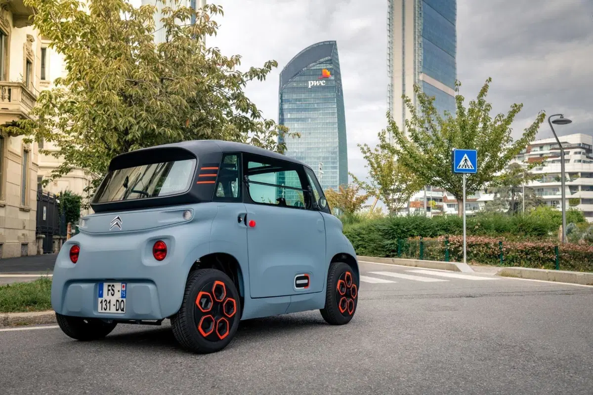 Citroen AMI, 5.430 euro: Super MINI per SMART cities con range 75 km [no patente]