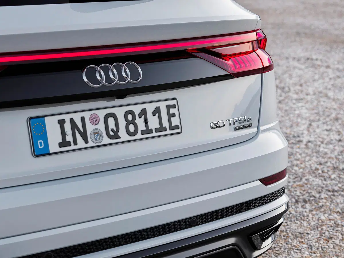 Audi Q8, arriva la versione plug-in hybrid (7)