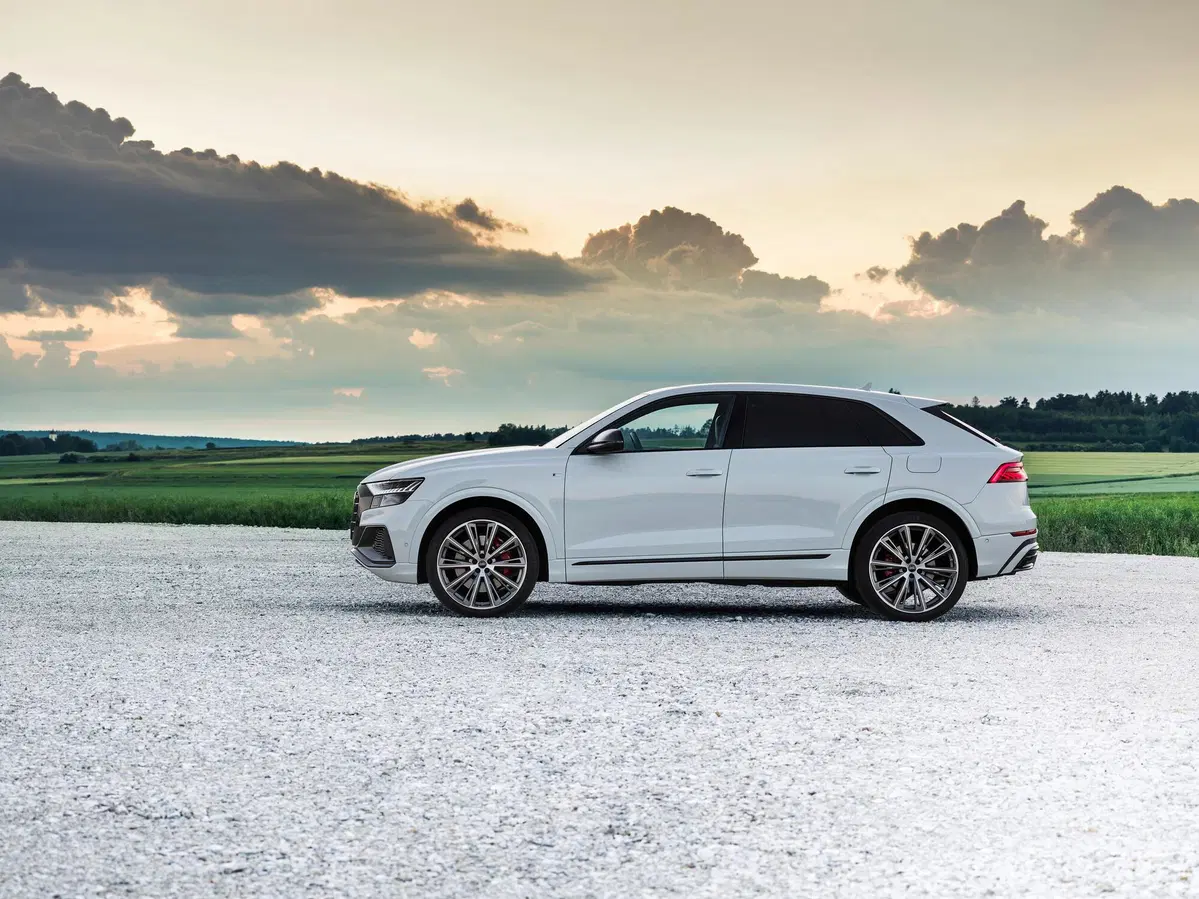 Audi Q8, arriva la versione plug-in hybrid (3)