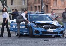 Tom Cruise con la nuova auto BMW della polizia: incidentata