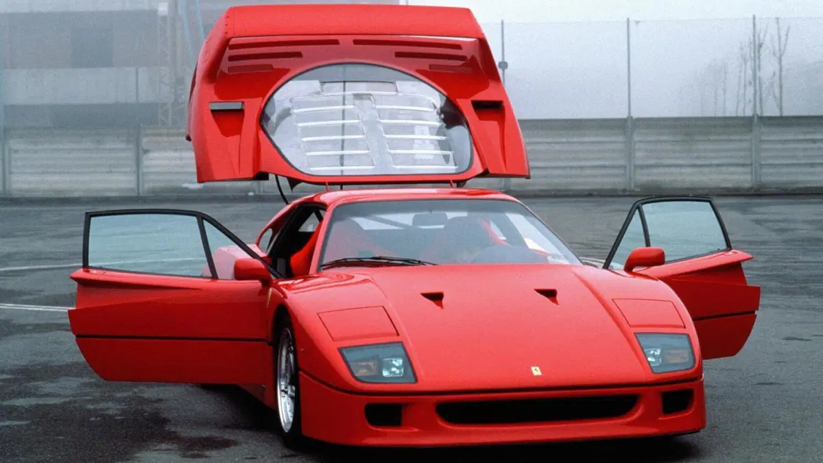 Addio ad Aldo Brovarone: dalla Duetto alla F40, le sue creazioni più celebri (4)