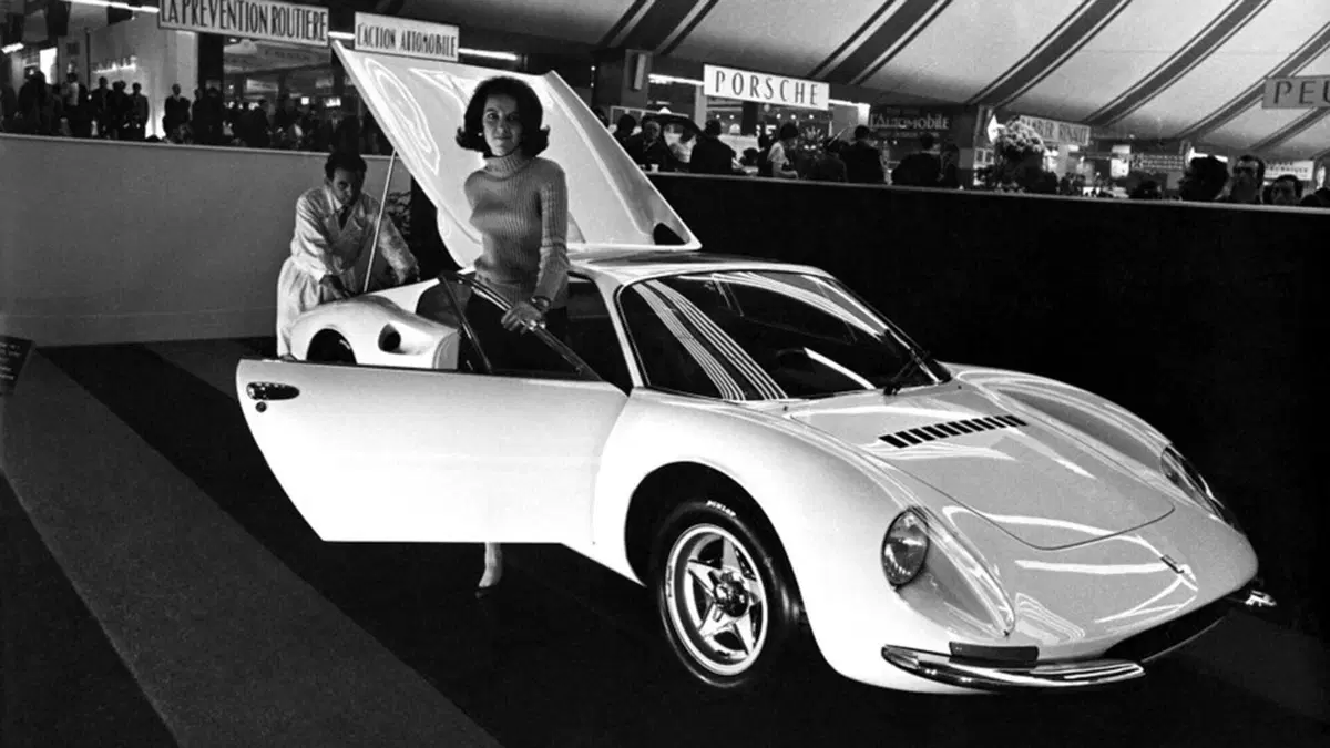Addio ad Aldo Brovarone: dalla Duetto alla F40, le sue creazioni più celebri (10)