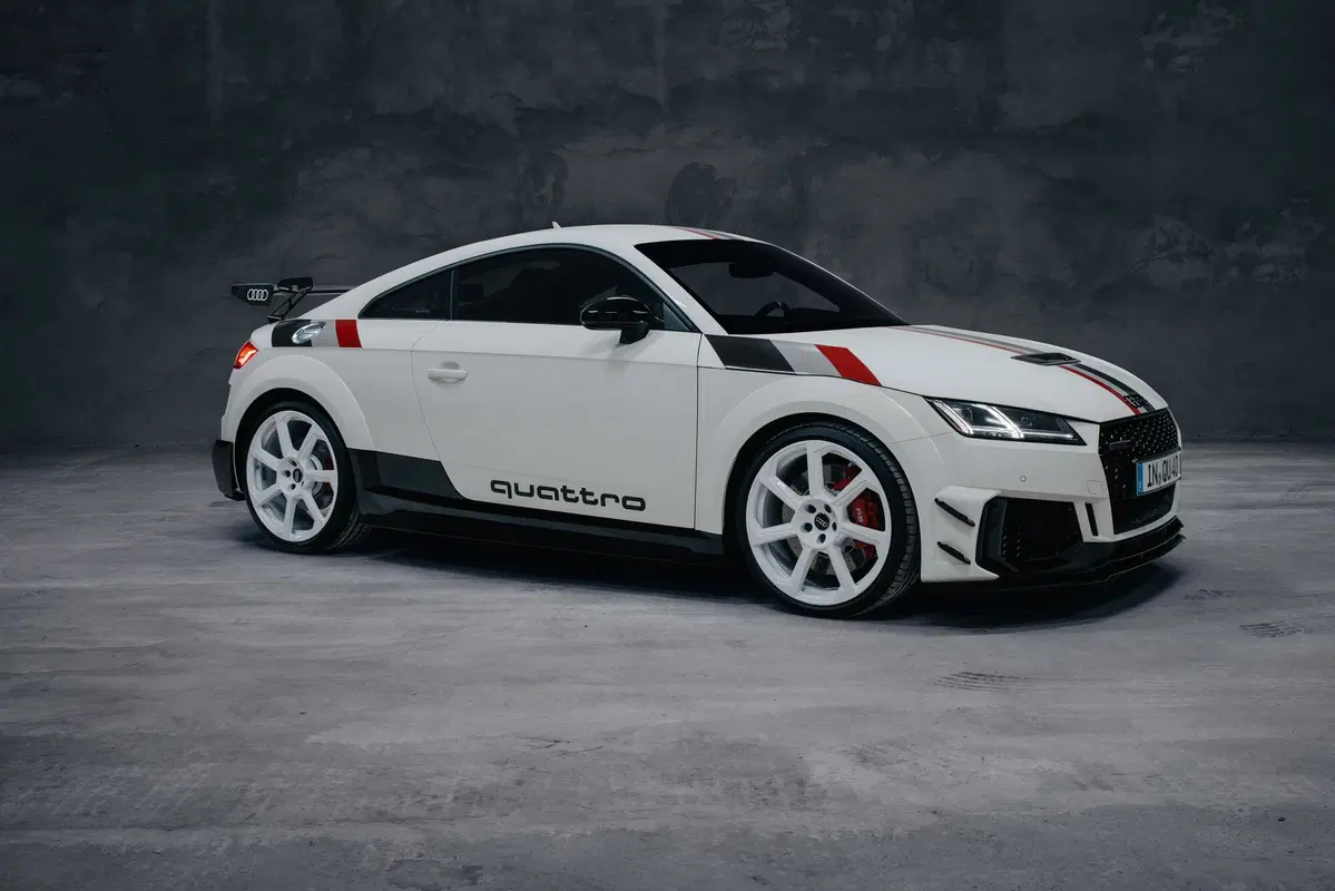 Audi TT RS 40 years of quattro, la serie speciale per i quarant'anni della trazione integrale quattro