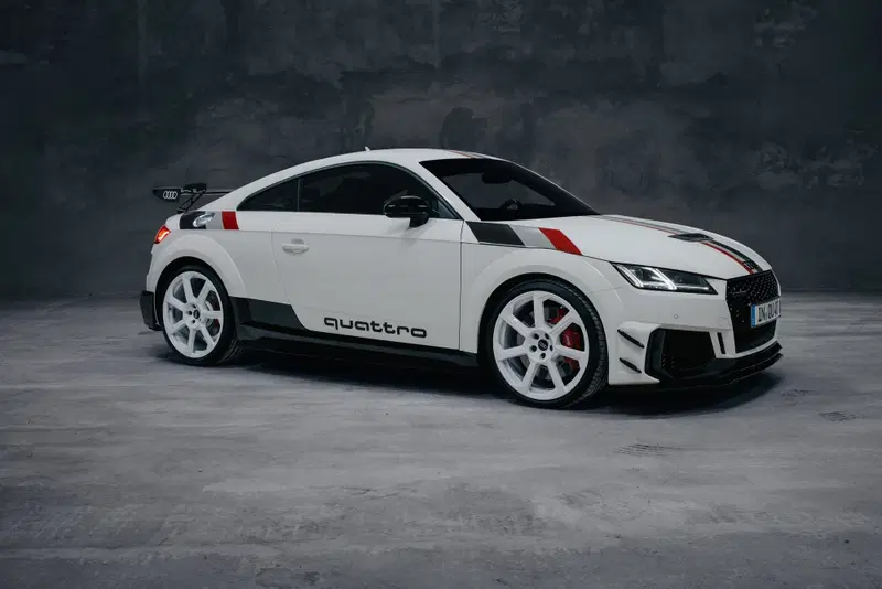 Audi TT RS 40 years of quattro, la serie speciale per i quarant'anni della trazione integrale quattro