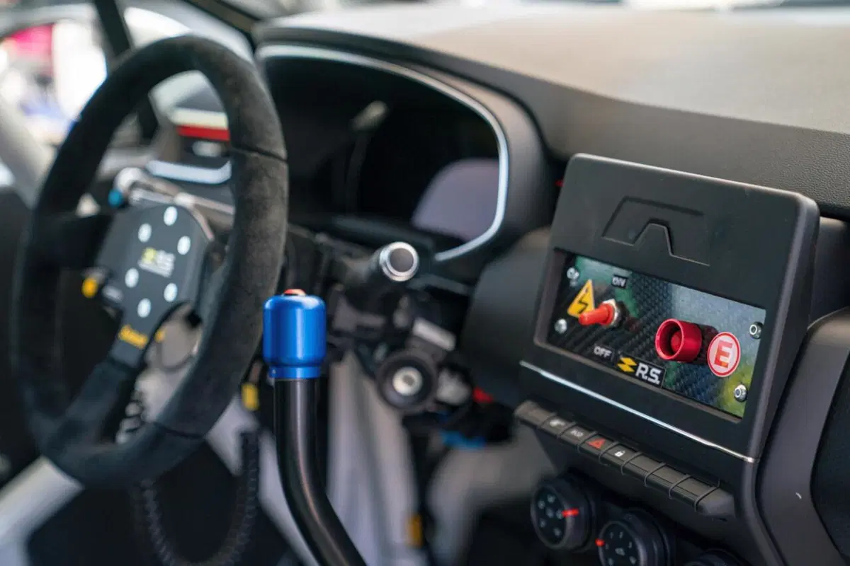 Renault Clio Cup 2021: com'è fatta (7)