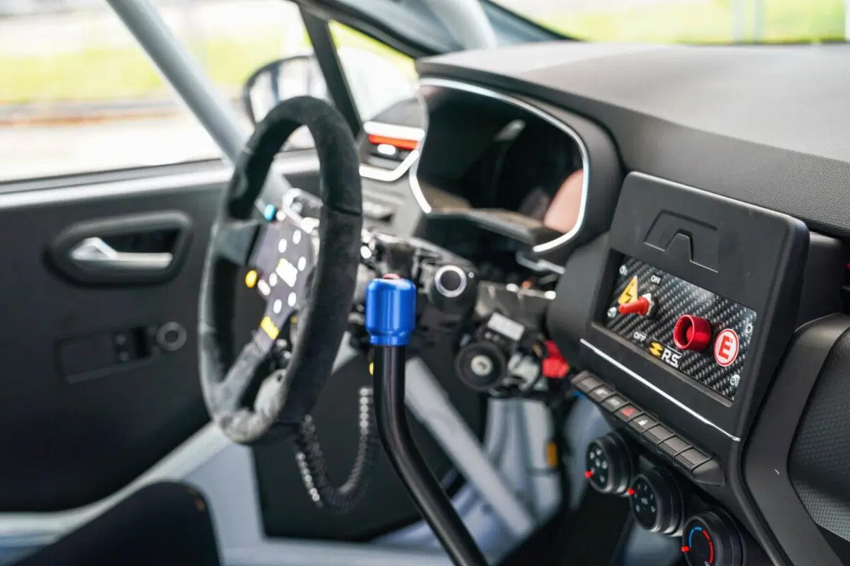 Renault Clio Cup 2021: com'è fatta (11)