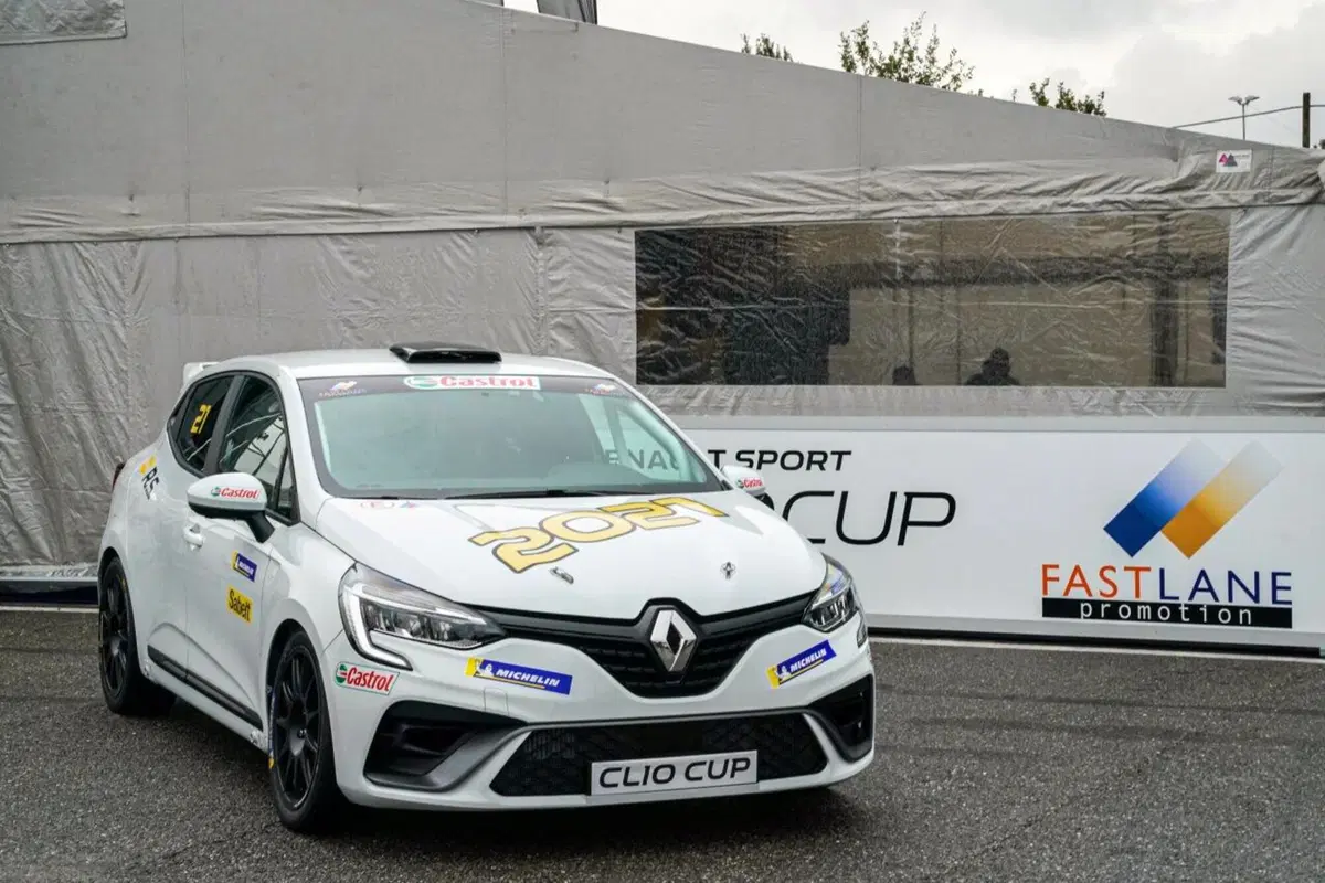 Renault Clio Cup 2021: com'è fatta (17)