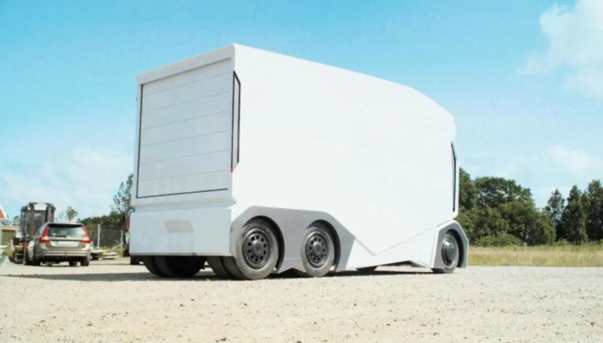 Einride Pod, Il primo camion elettrico a guida autonoma [video Goodwood] (5)