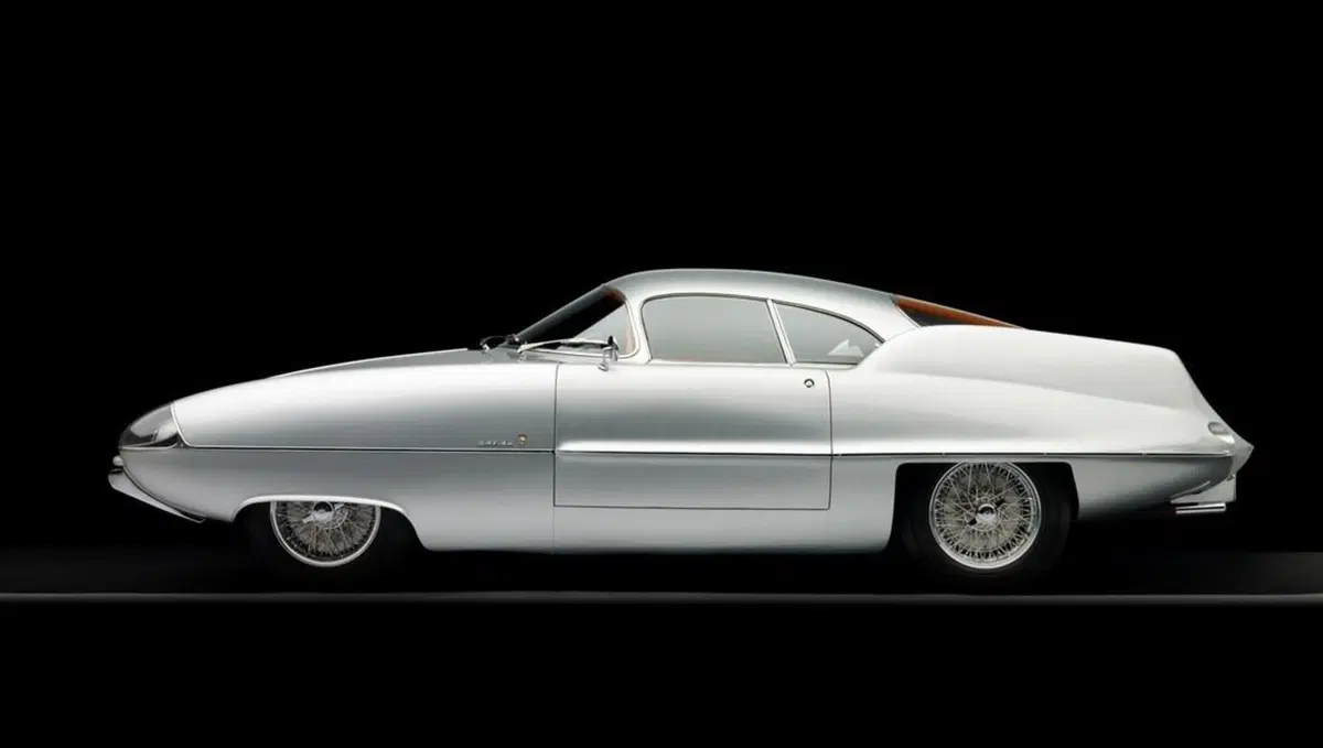 Alfa Romeo sbalordisce a New York, Con 3 concept aerodinamici milionari (5)
