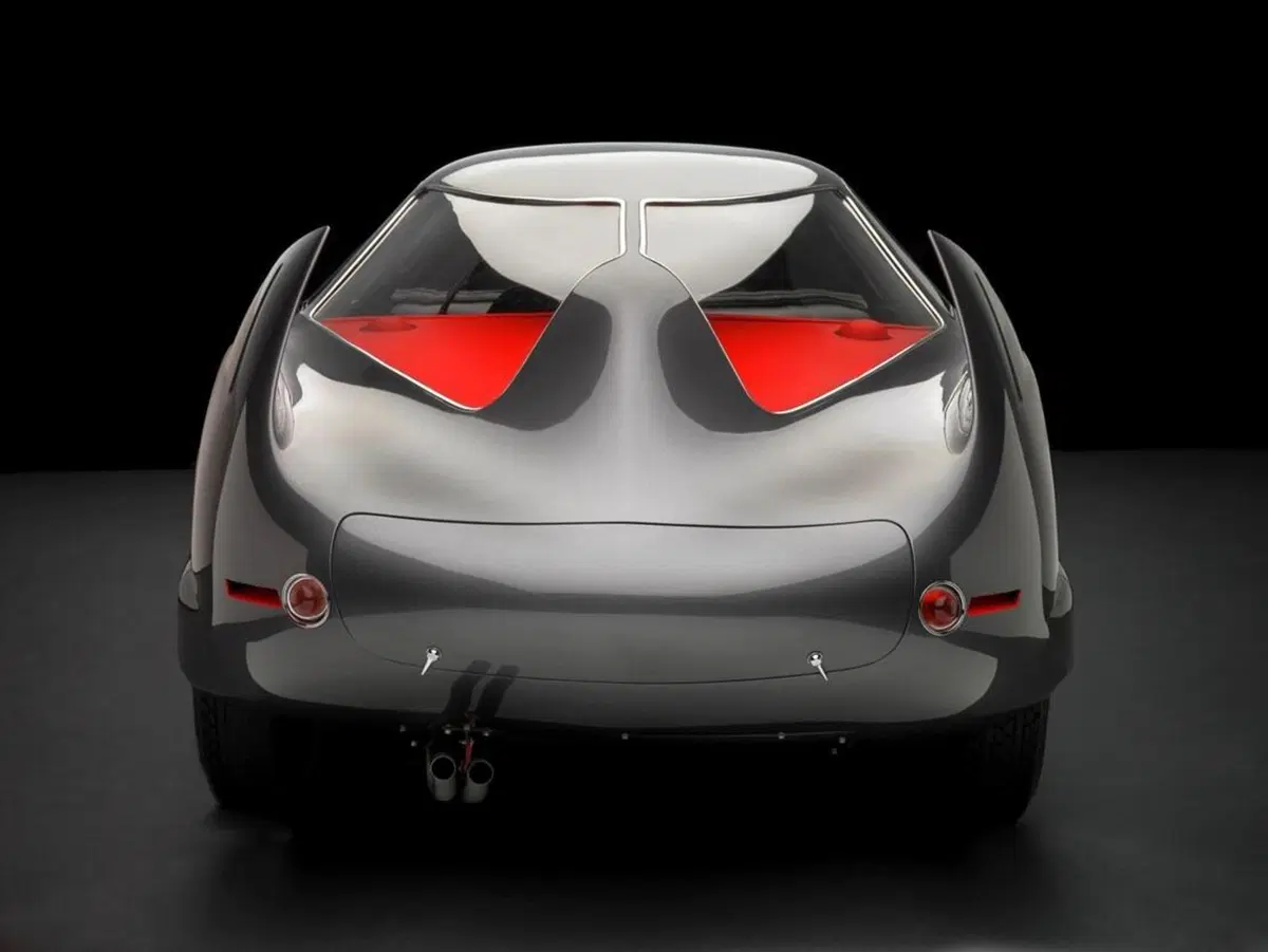 Alfa Romeo sbalordisce a New York, Con 3 concept aerodinamici milionari (6)