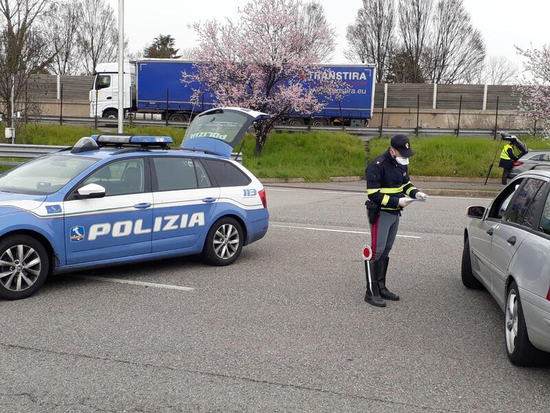 Nuovo DPCM gi&agrave; superato, Torna il blocco circolazione: basta spostamenti notturni in Lombardia [coprifuoco h.23]