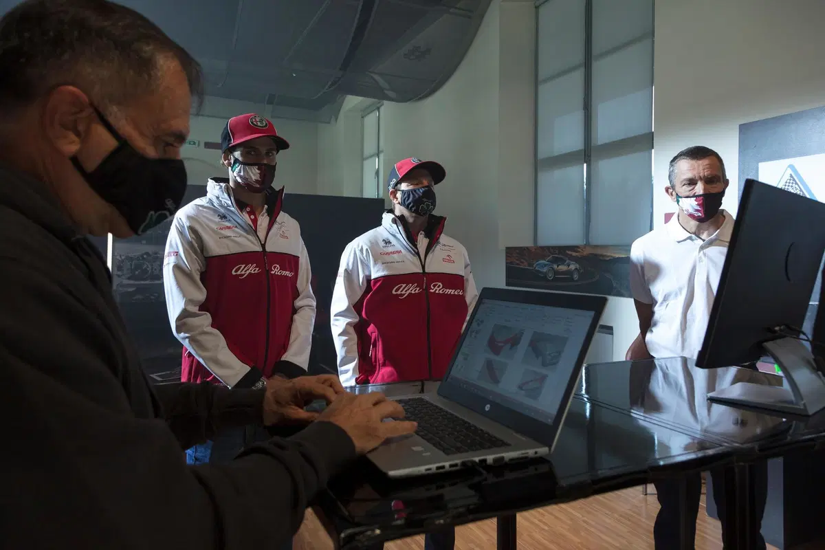 Alfa Romeo Giulia GTA, Raikkonen e Giovinazzi la mettono alla prova [Video] (6)