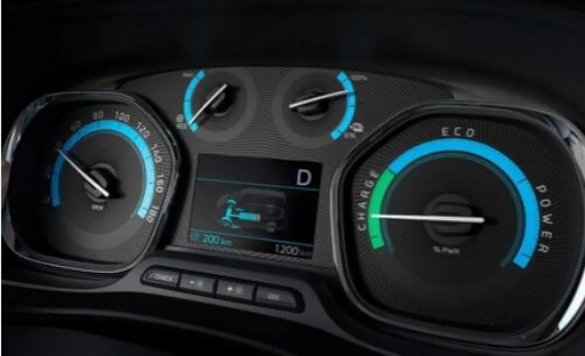 Peugeot e-Expert Furgone (2020-24) (11)