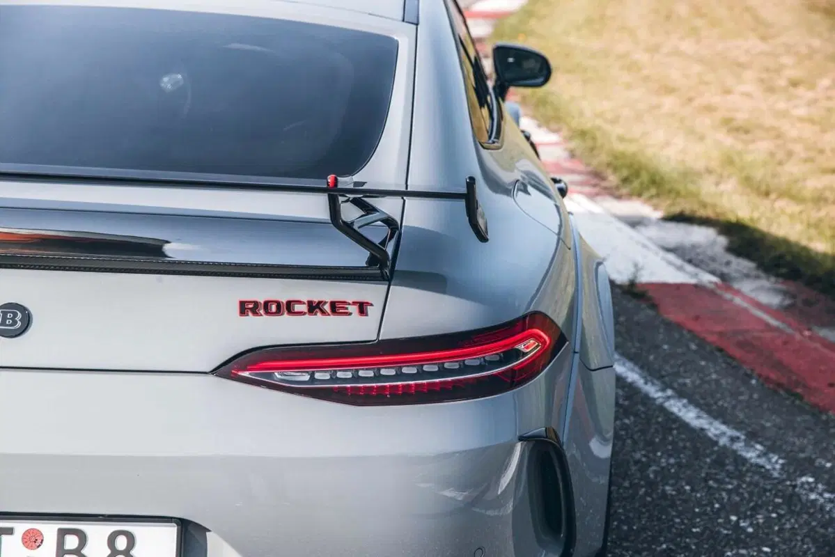 Brabus Rocket 900 'One of Ten': la AMG GT4 da 900 CV! (9)