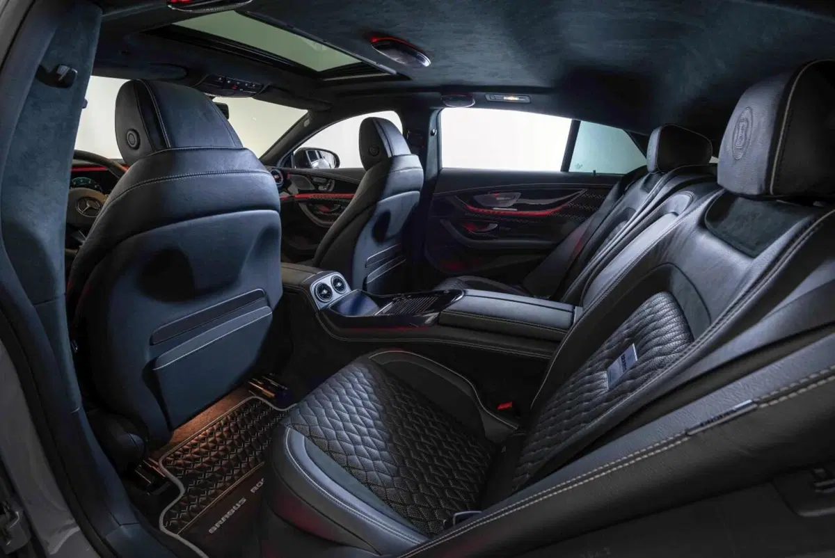 Brabus Rocket 900 'One of Ten': la AMG GT4 da 900 CV! (12)