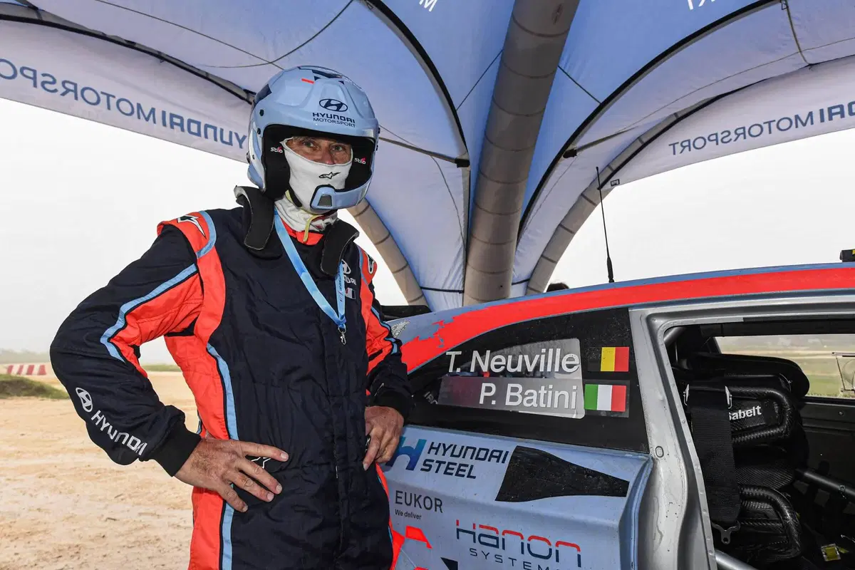 WRC20. Rally Italia Sardegna. Neuville come chauffeur (5)