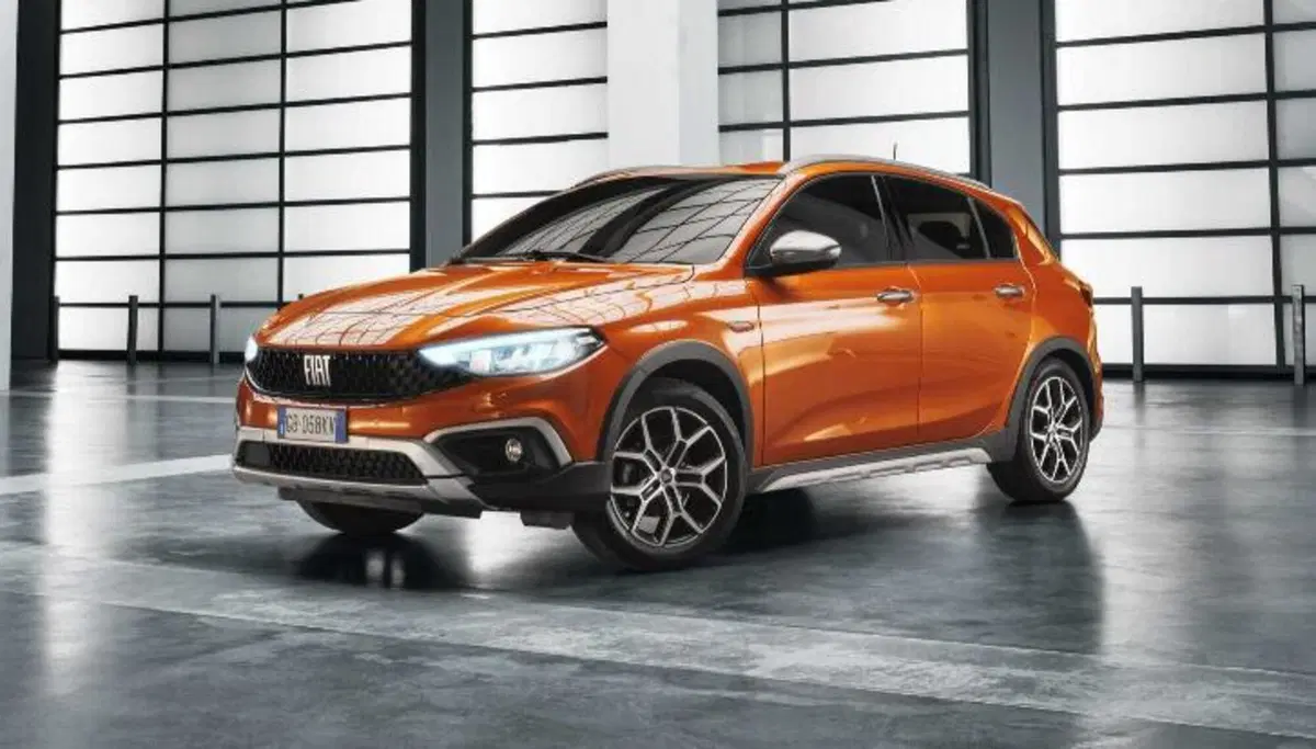 Fiat Tipo: c'è il restyling, in arrivo anche la Cross [GALLERY] (4)