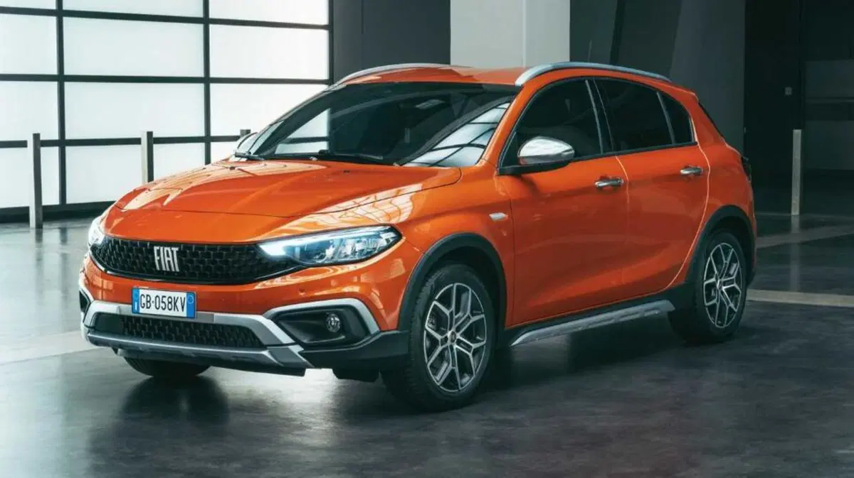 Fiat Tipo: c'&egrave; il restyling, in arrivo anche la Cross [GALLERY]
