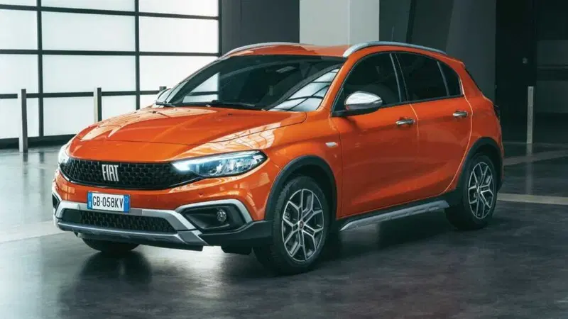 Fiat Tipo: c'&egrave; il restyling, in arrivo anche la Cross [GALLERY]