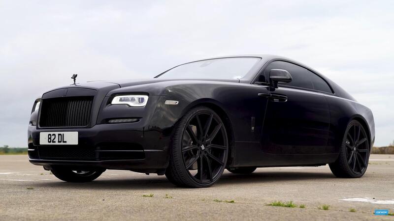 Drag Race di lusso: Rolls-Royce Wraith vs Bentley GT, W12 o V12?