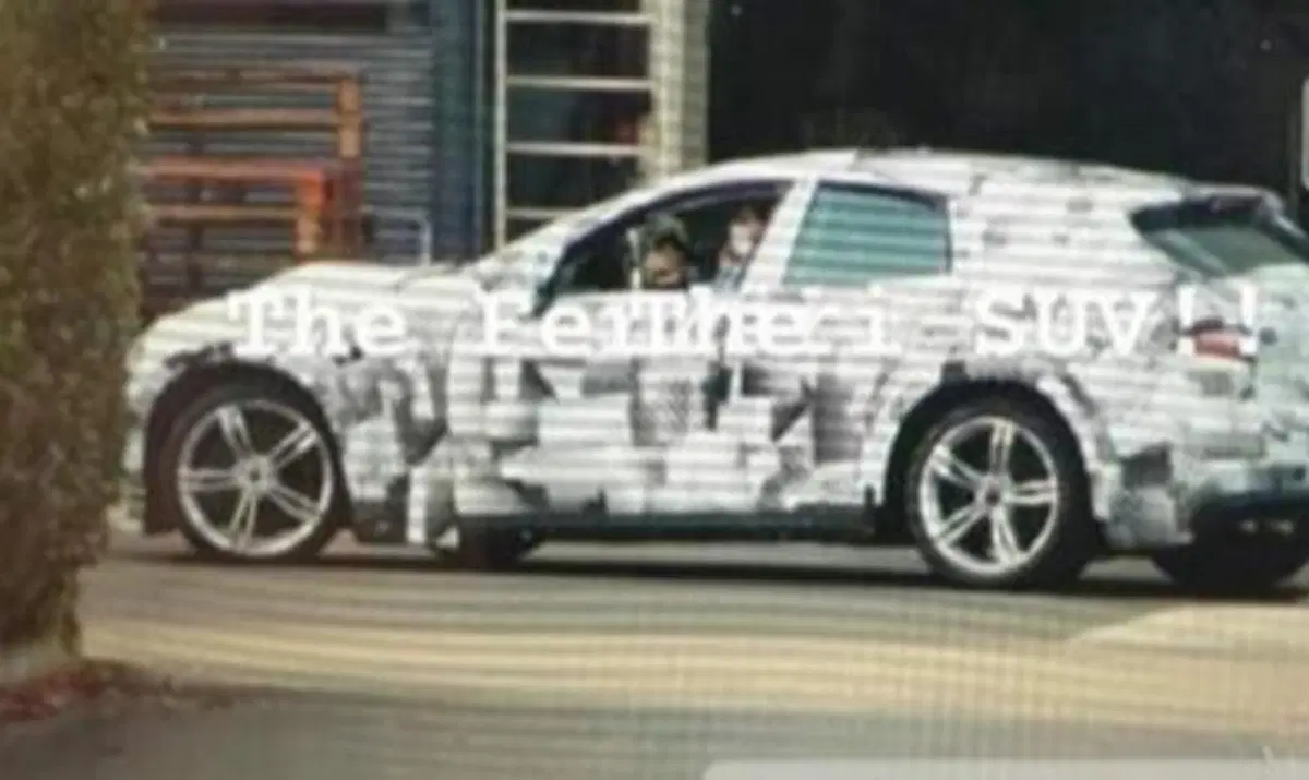 FERRARI Purosangue: è questo il primo mulotipo del SUV? [FOTO SPIA] (4)