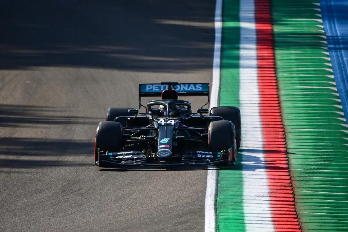 F1, GP Imola 2020: Mercedes, mai nessuno come loro (15)