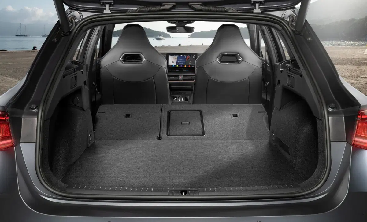 Cupra Leon Station Wagon 1.5 tsi Business 150cv (28)