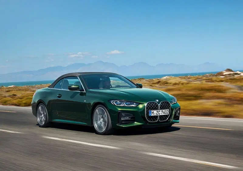 BMW Serie 4 Cabrio (2020-->>) (23)