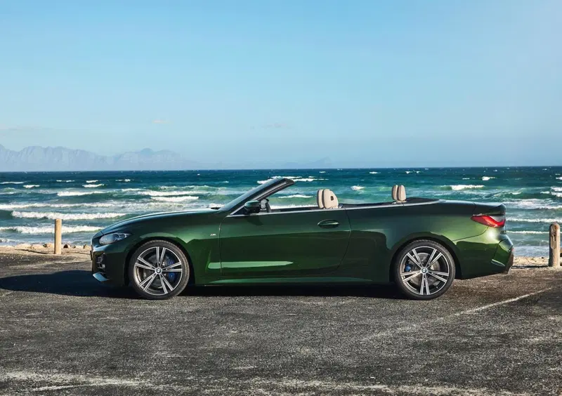 BMW Serie 4 Cabrio (2020-->>) (26)