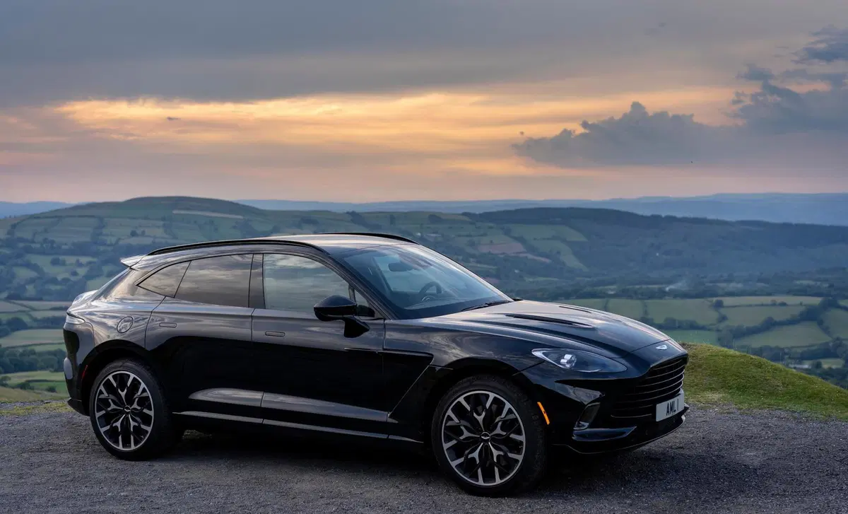 Aston Martin DBX (2020-23) (6)