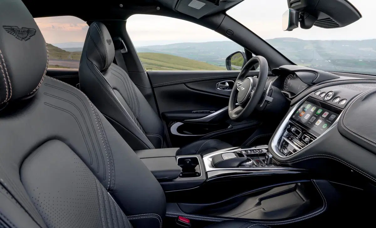 Aston Martin DBX (2020-23) (10)