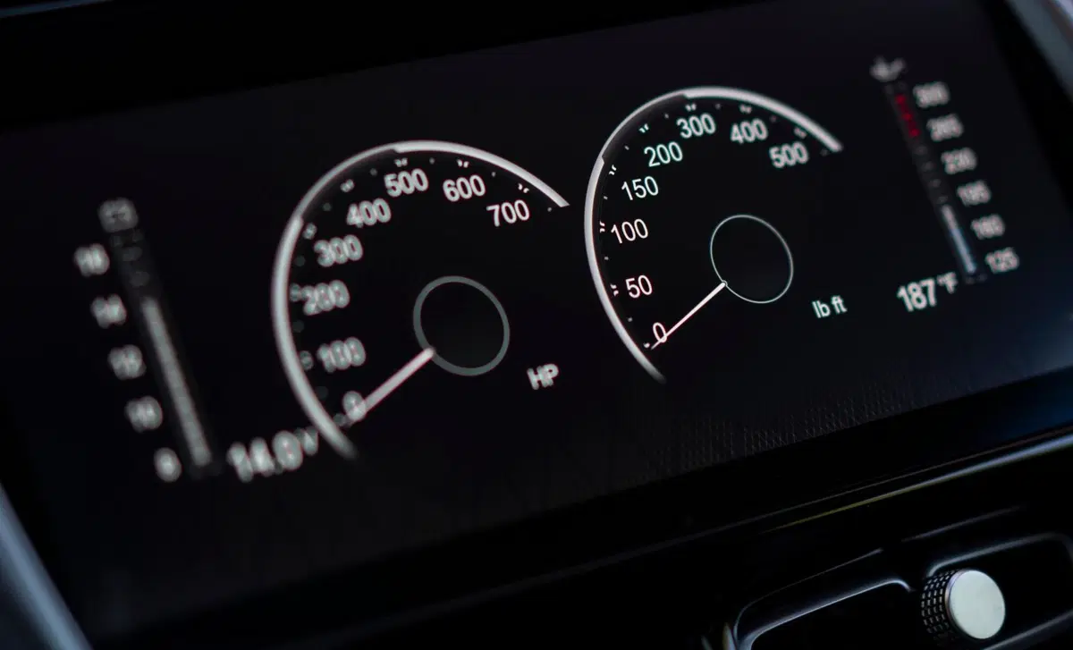 Aston Martin DBX (2020-23) (21)