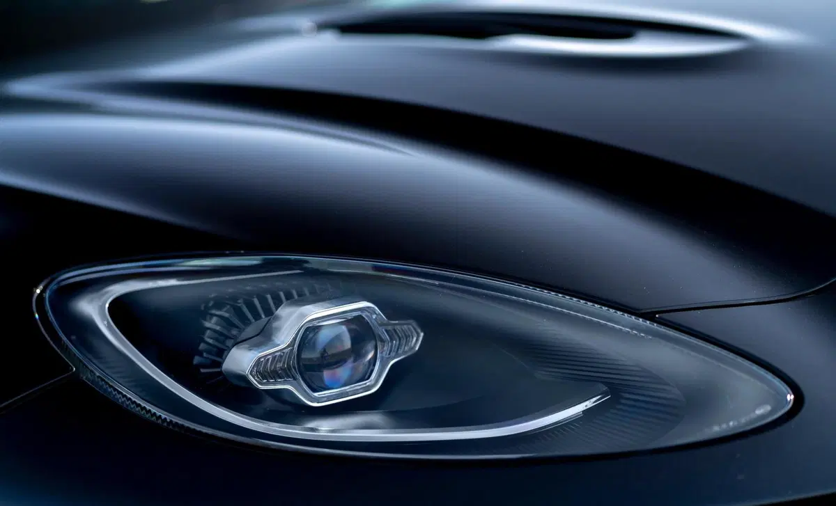 Aston Martin DBX (2020-23) (17)