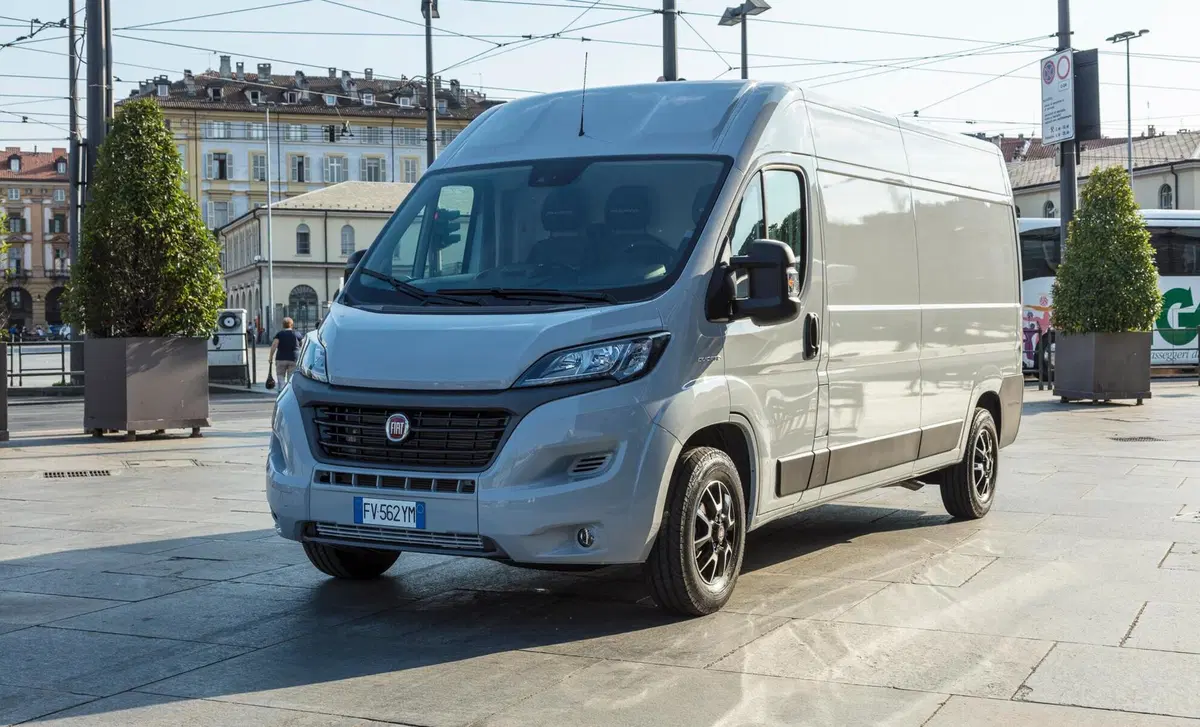 Fiat e-Ducato Furgone (8)