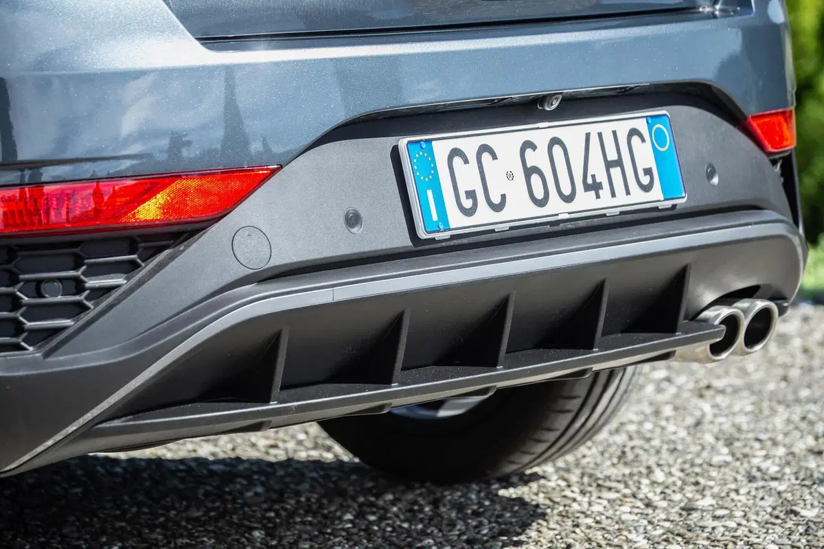 Hyundai i30 2020 | Con il restyling è anche ibrida mild a 48v (9)