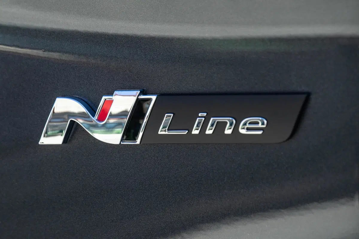 Hyundai i30 2020 | Con il restyling è anche ibrida mild a 48v (25)