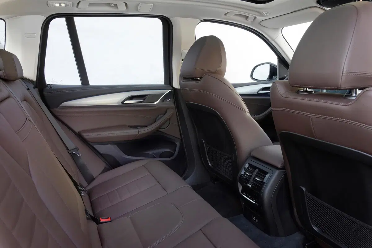 BMW iX3: il SAV elettrico è arrivato e smuove il segmento [Posteriore, 180 Km/h, 460 di range] (5)