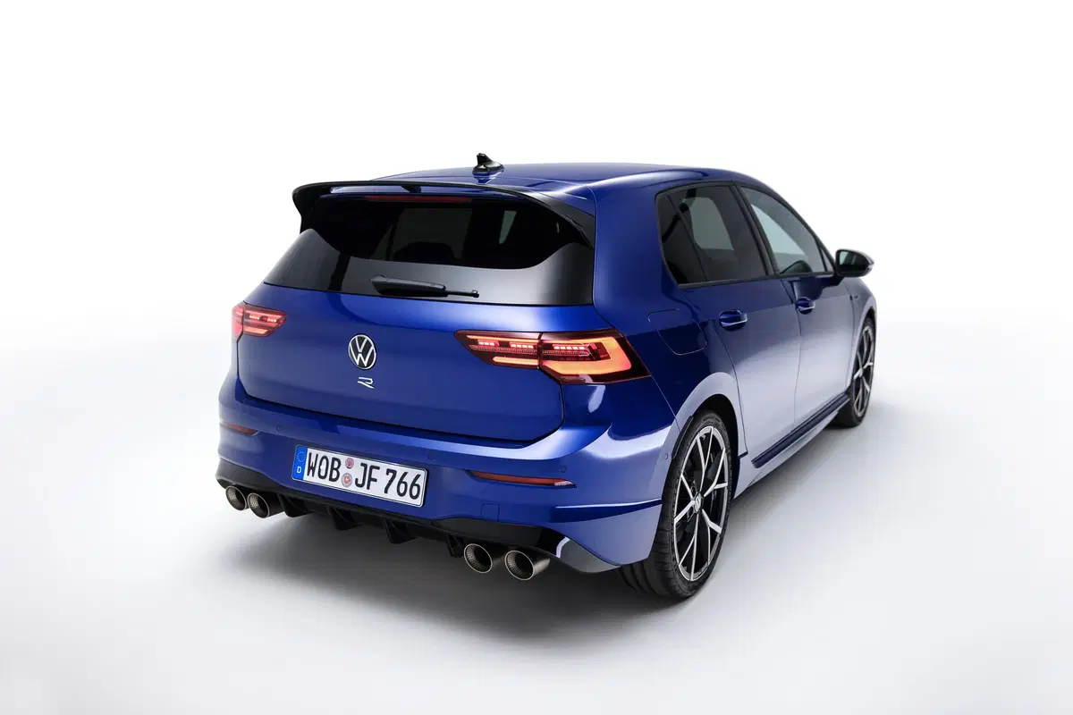 Volkswagen Golf R, in Golf a 270 km/h  (4)