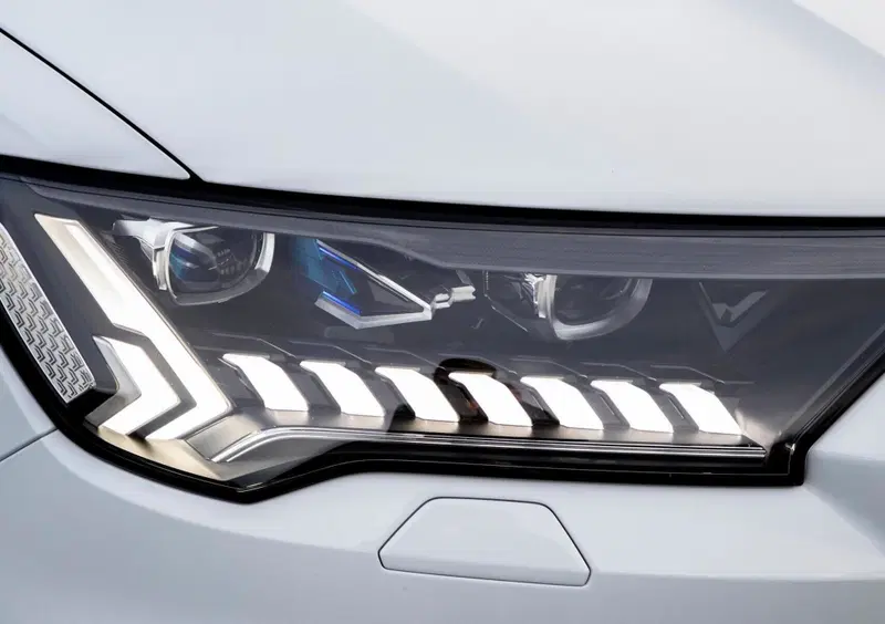 Audi Q7 (38)