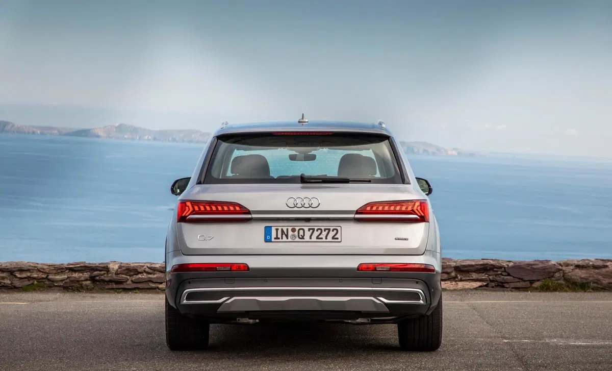 Audi Q7 45 TDI quattro tiptronic Business (21)