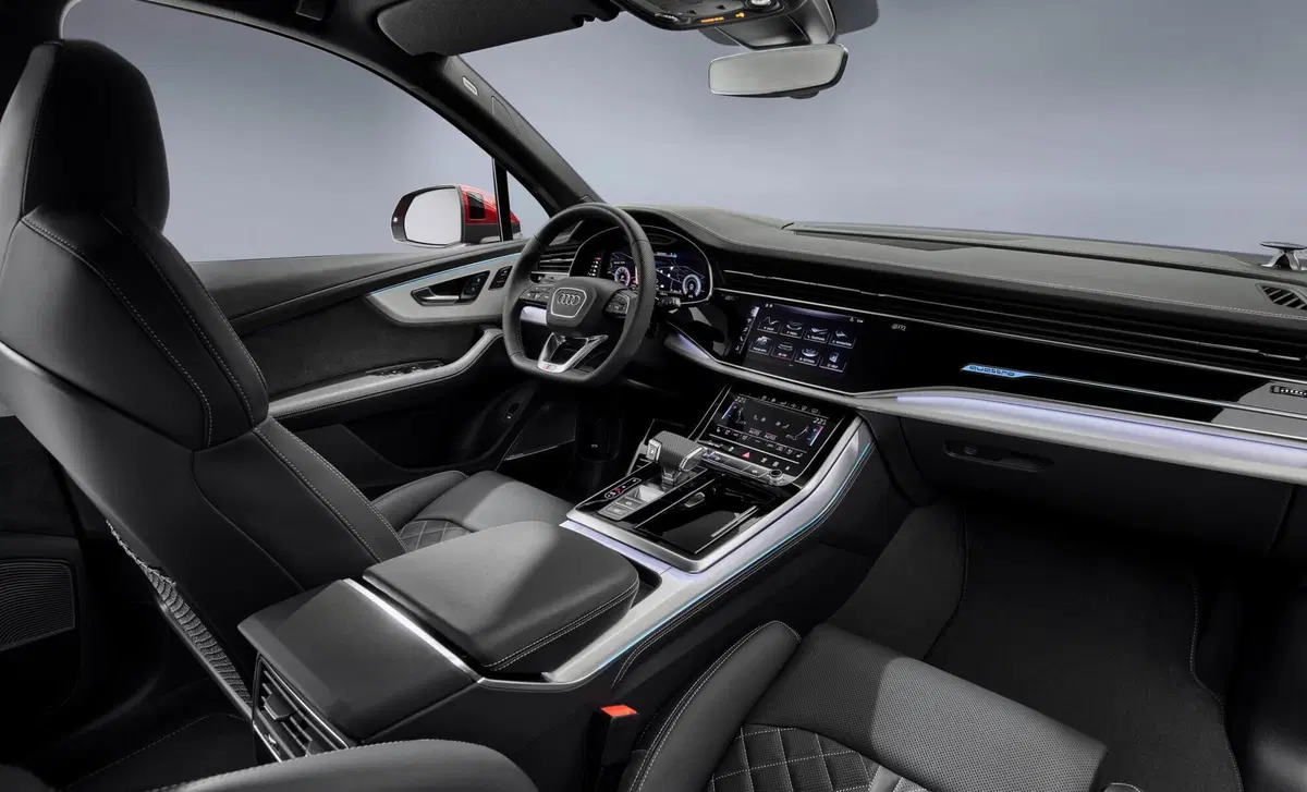 Audi Q7 45 TDI quattro tiptronic Business (28)