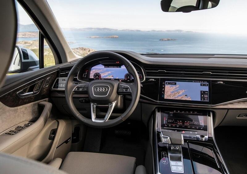 Audi Q7 (2015-->>) (35)