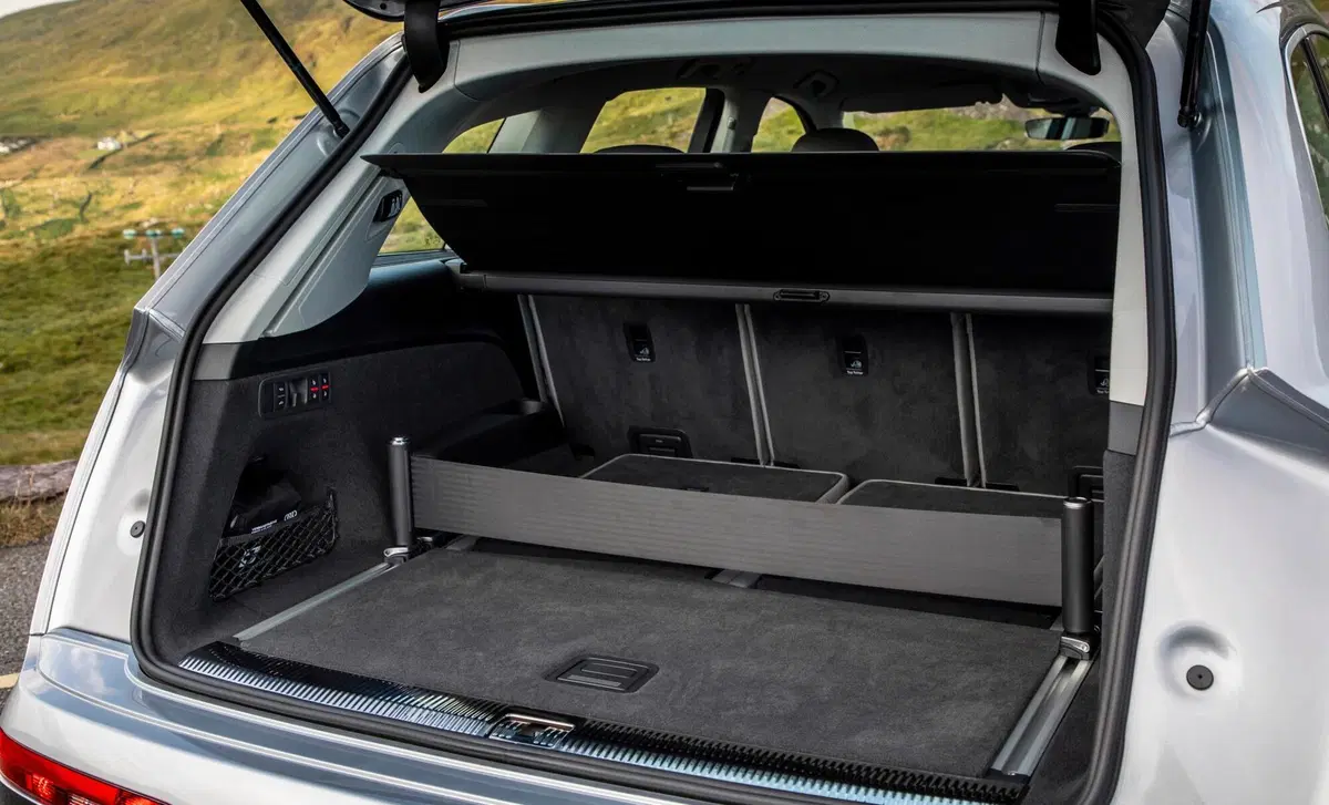 Audi Q7 45 TDI quattro tiptronic Business (30)