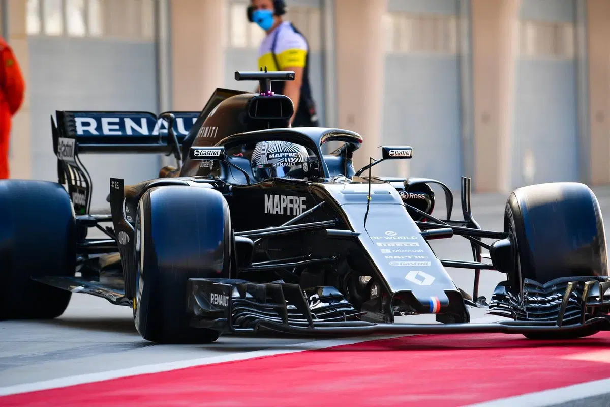 F1: Fernando Alonso, 93 giri in Bahrain con la Renault R.S.18 (3)