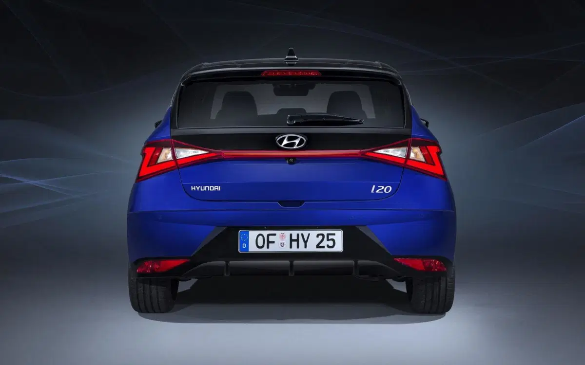 Hyundai i20, i prezzi: si parte da 16.950 euro (5)