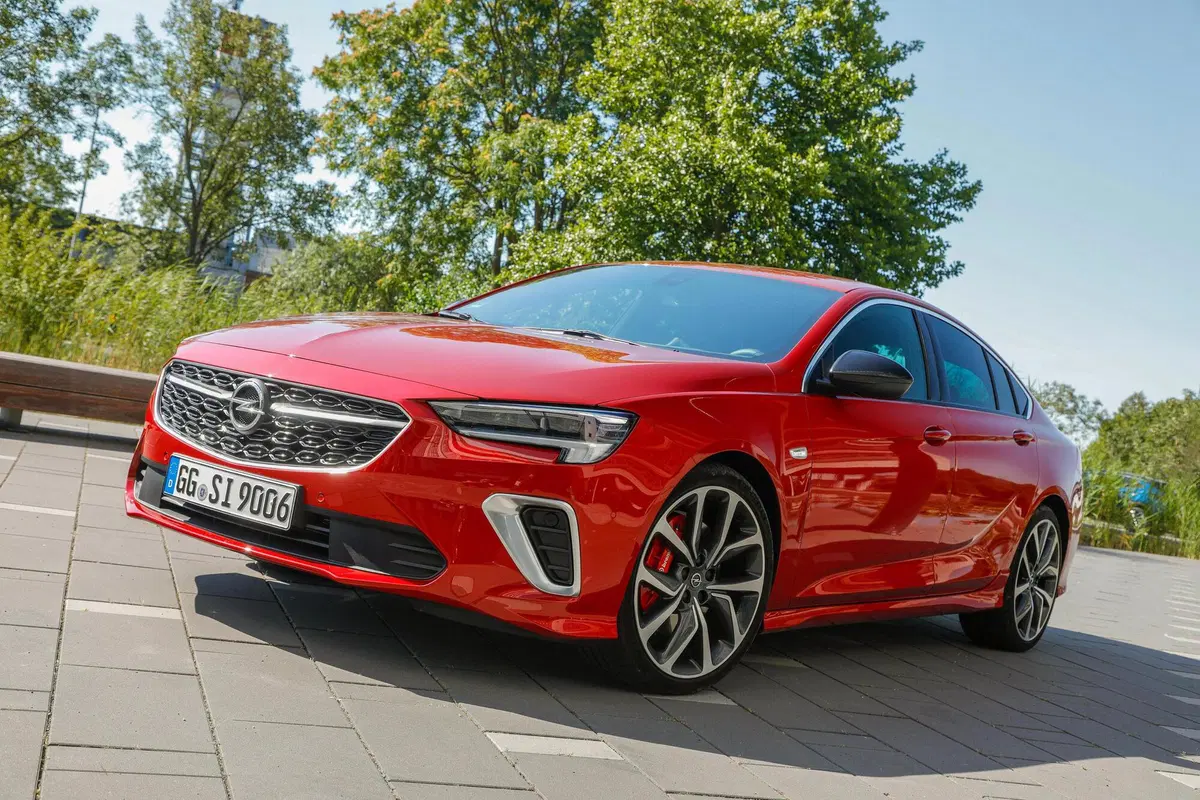 Opel Insignia - embargo 10/11 (3)