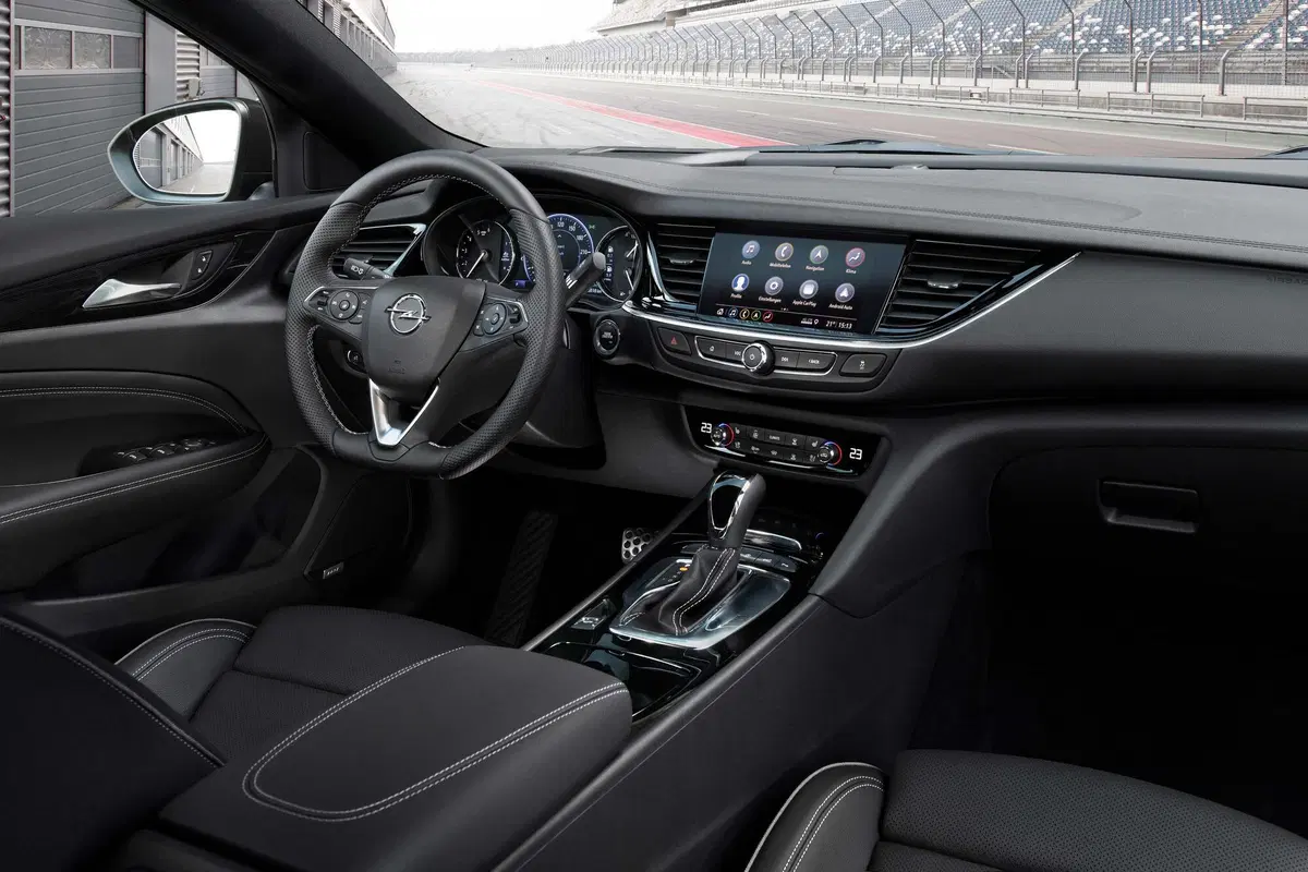Opel Insignia - embargo 10/11 (11)